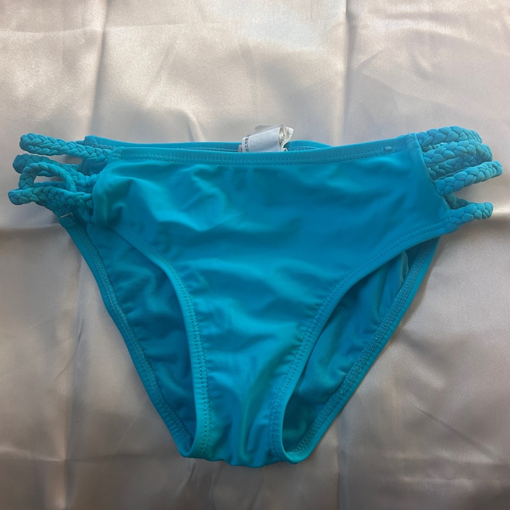 Forever 21 Women's Blue Bikini Bottoms (Size S) Good Condition